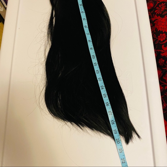 Black Synthetic Topper Wig with Bangs & Fake Scalp NEW - Picture 5 of 7